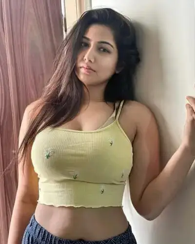 Escorts Bhavra